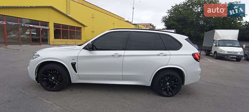Позашляховик / Кросовер BMW X5 2015 в Києві
