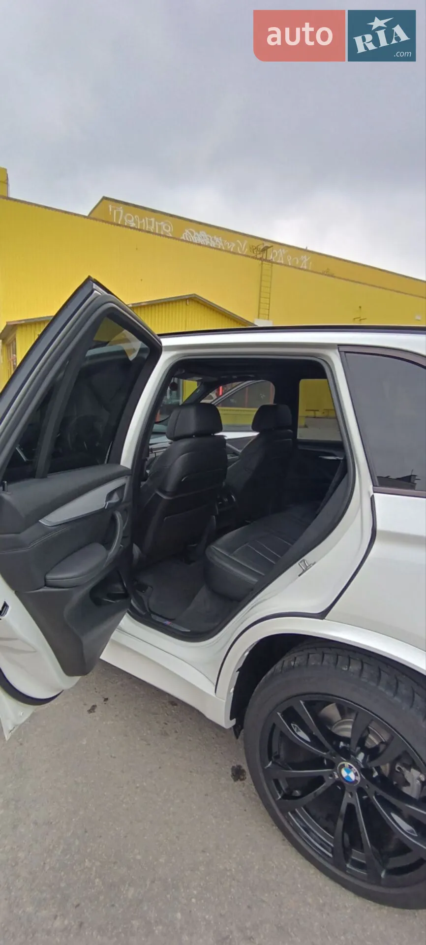 2015 BMW X5 - мініатюра 12