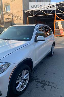 Внедорожник / Кроссовер BMW X5 2014 в Черновцах