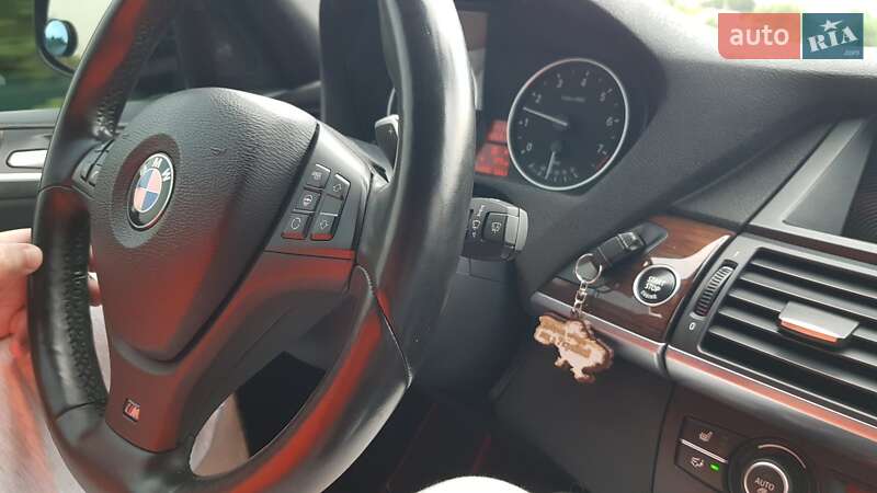 Позашляховик / Кросовер BMW X5 2013 в Івано-Франківську