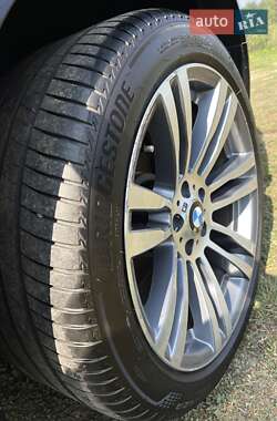 Внедорожник / Кроссовер BMW X5 2012 в 