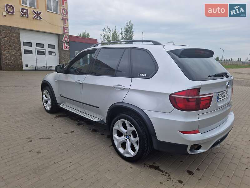 Внедорожник / Кроссовер BMW X5 2012 в Луцке