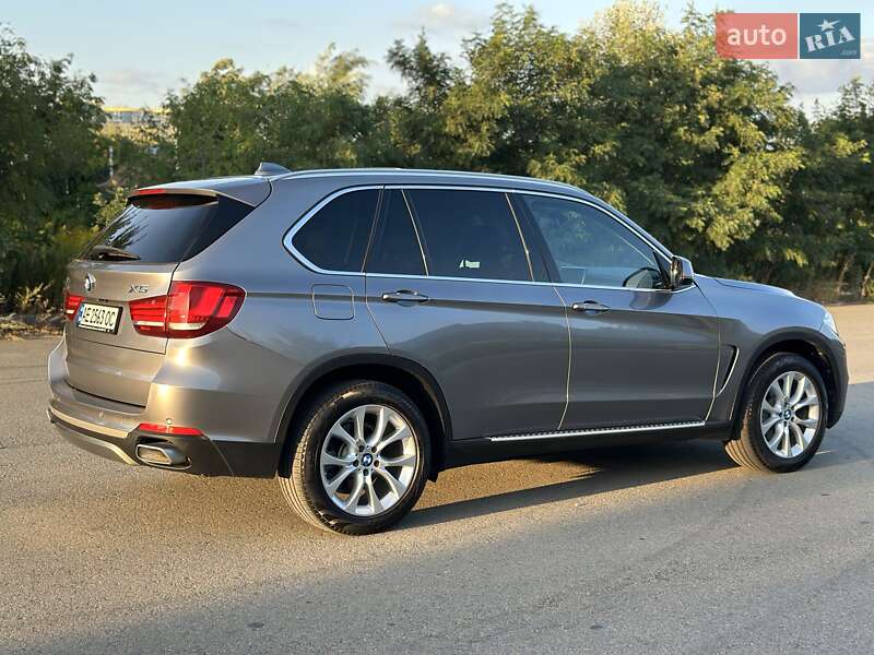 Внедорожник / Кроссовер BMW X5 2015 в Киеве