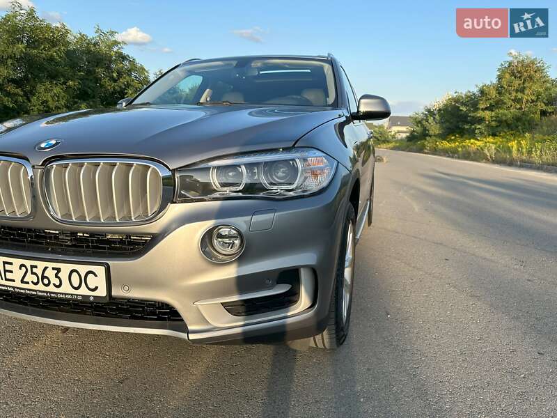 Внедорожник / Кроссовер BMW X5 2015 в Киеве