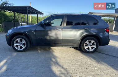 Внедорожник / Кроссовер BMW X5 2013 в Кицмани