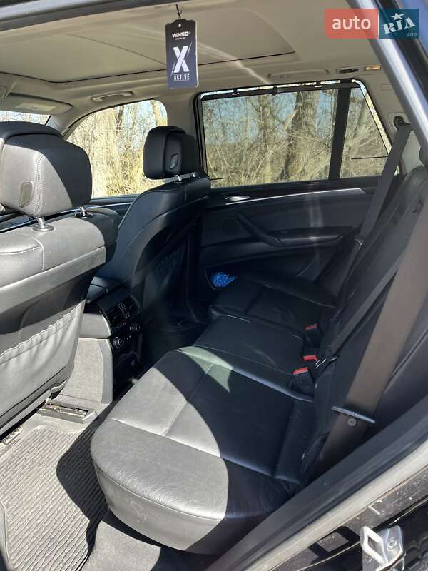 Внедорожник / Кроссовер BMW X5 2013 в Тернополе