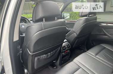 Позашляховик / Кросовер BMW X5 2011 в 