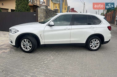 Внедорожник / Кроссовер BMW X5 2015 в 