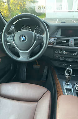 Внедорожник / Кроссовер BMW X5 2013 в 
