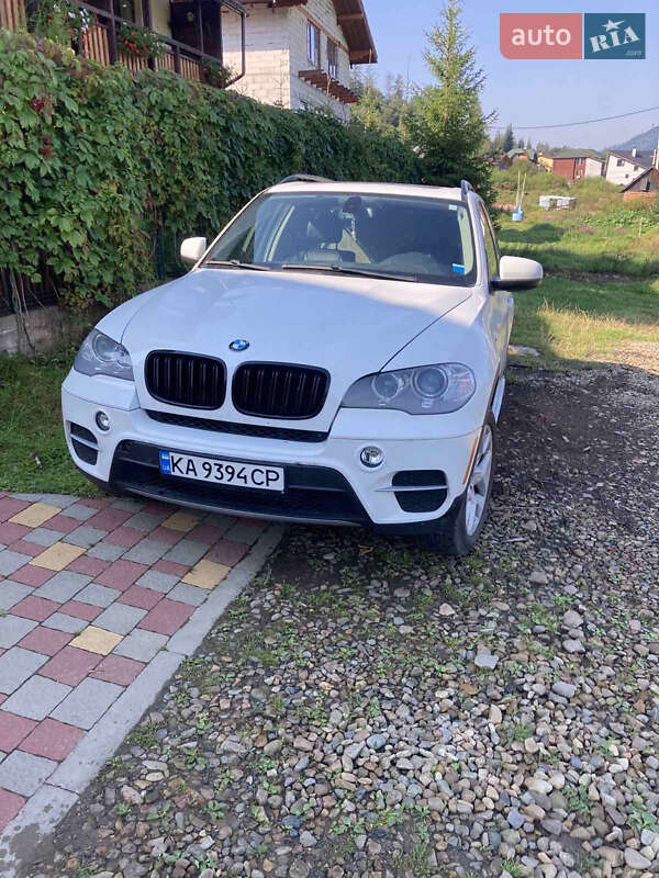 Позашляховик / Кросовер BMW X5 2011 в Києві
