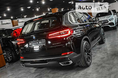 Внедорожник / Кроссовер BMW X5 2021 в 