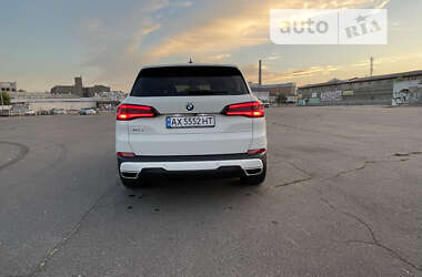 Внедорожник / Кроссовер BMW X5 2021 в Харькове