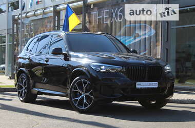 Внедорожник / Кроссовер BMW X5 2021 в Одессе