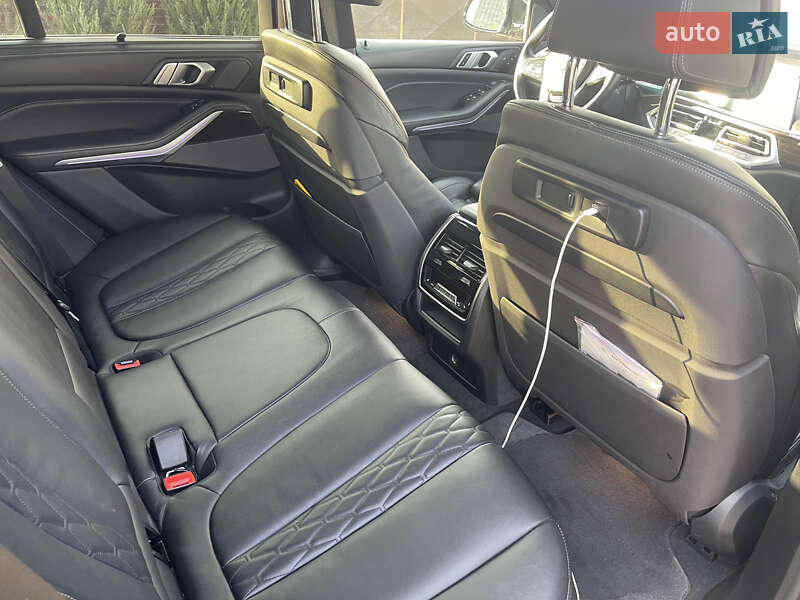 Внедорожник / Кроссовер BMW X5 2018 в Николаеве