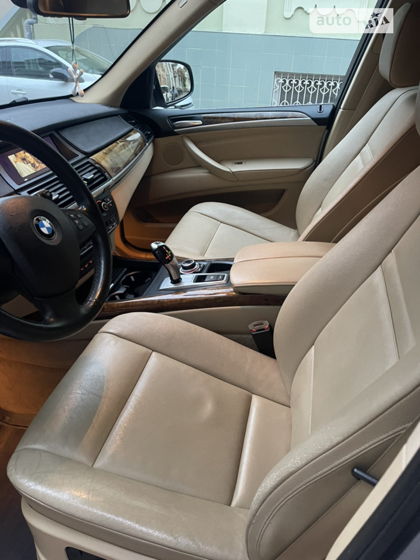 2012 BMW X5 - мініатюра 12