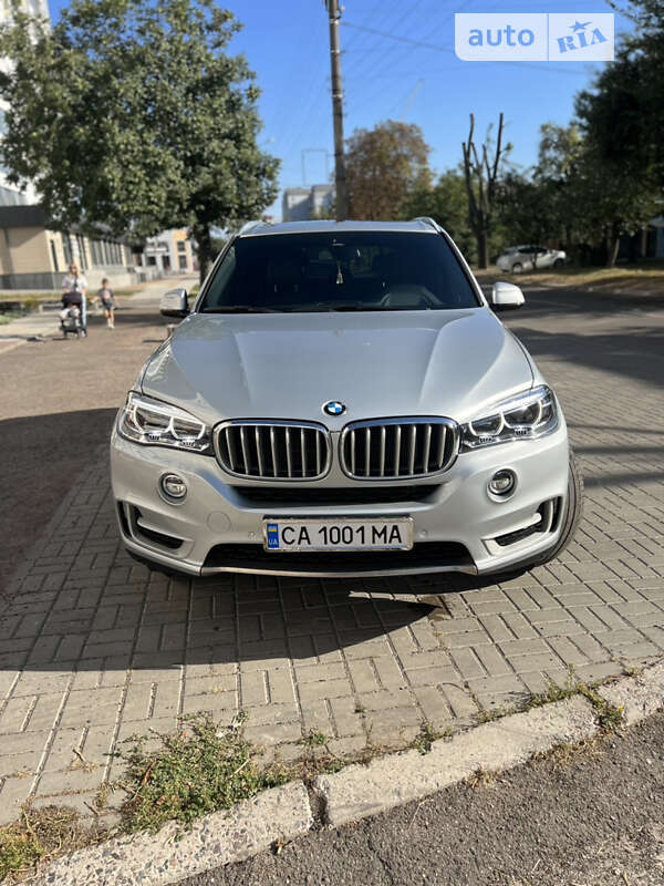 Внедорожник / Кроссовер BMW X5 2017 в Черкассах