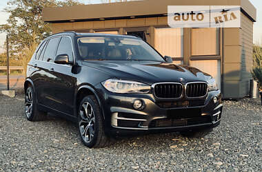 Внедорожник / Кроссовер BMW X5 2014 в Хусте