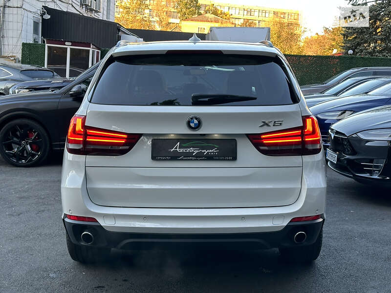 Внедорожник / Кроссовер BMW X5 2015 в Киеве