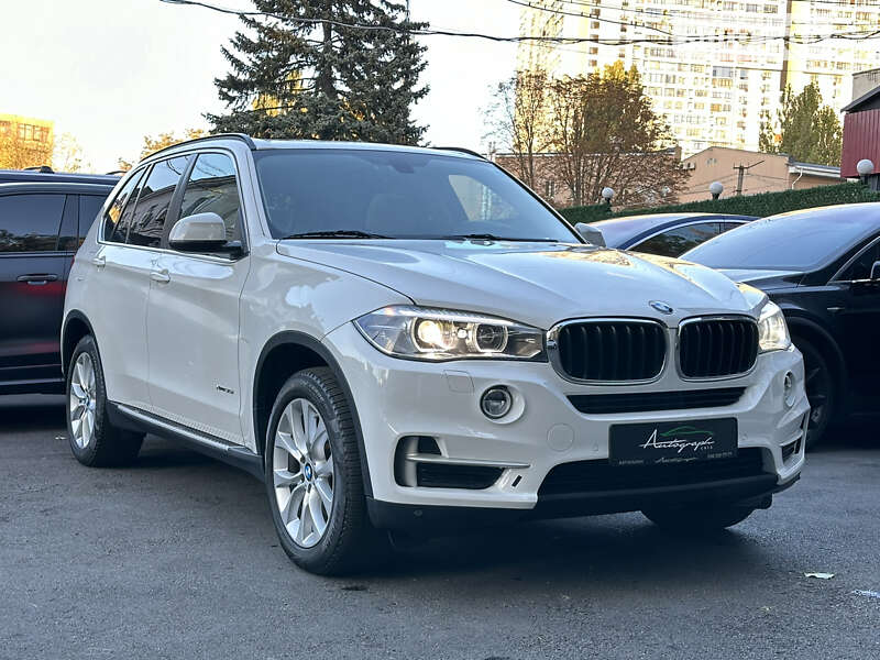 Внедорожник / Кроссовер BMW X5 2015 в Киеве