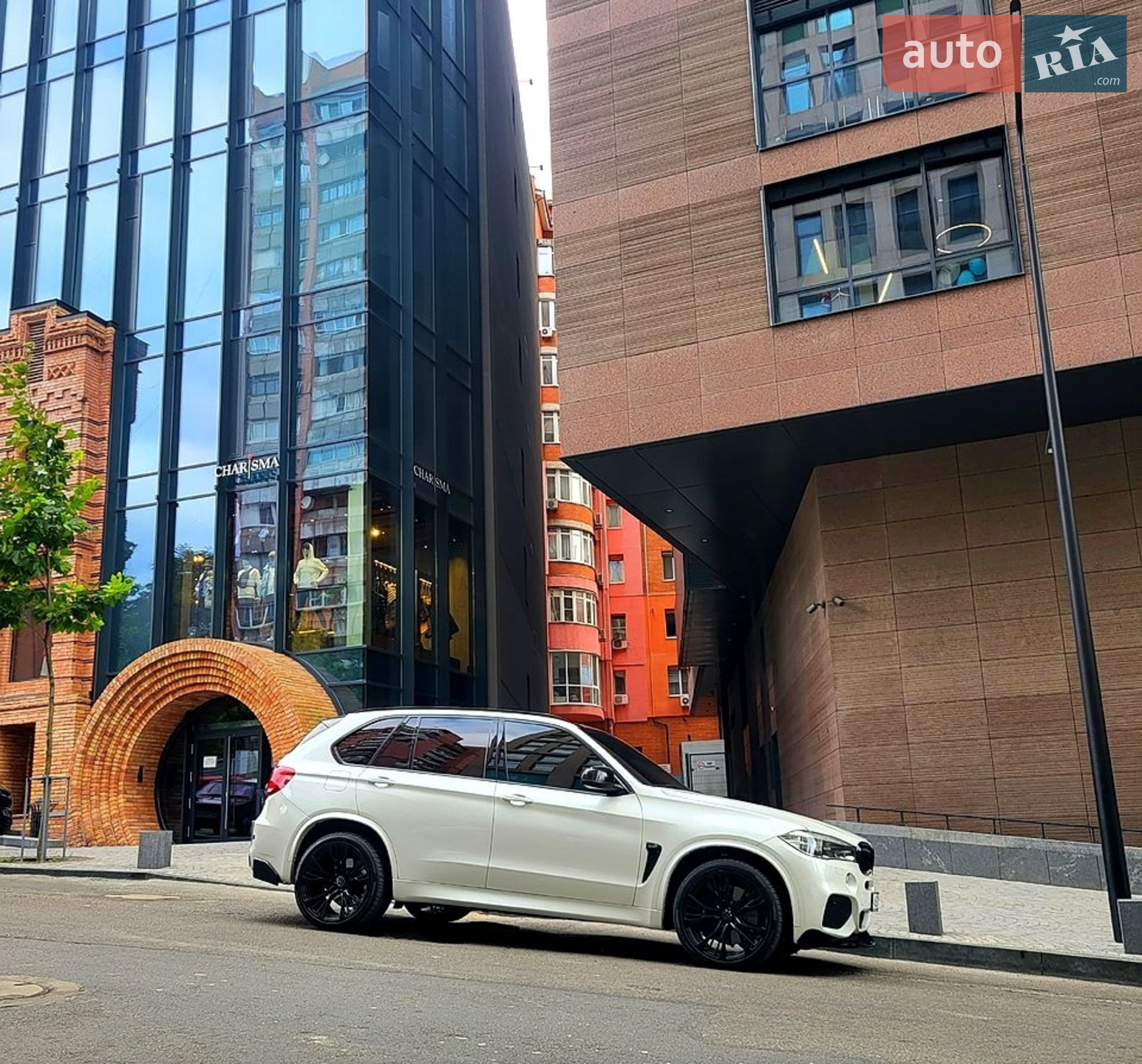 2016 BMW X5 - мініатюра 2