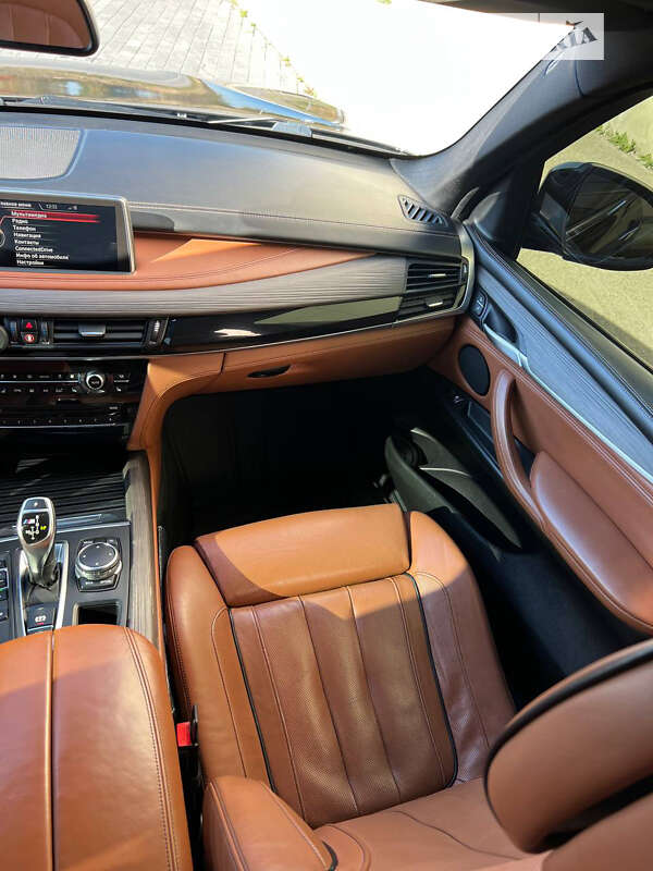 Позашляховик / Кросовер BMW X5 2015 в Львові