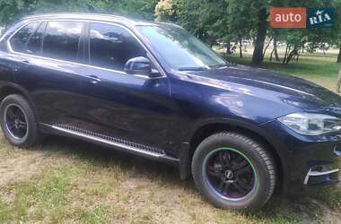 Внедорожник / Кроссовер BMW X5 2015 в 