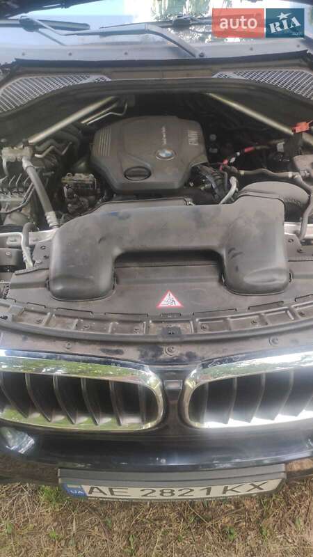 Внедорожник / Кроссовер BMW X5 2015 в Кривом Роге