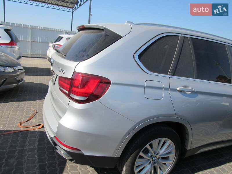 Позашляховик / Кросовер BMW X5 2015 в Харкові