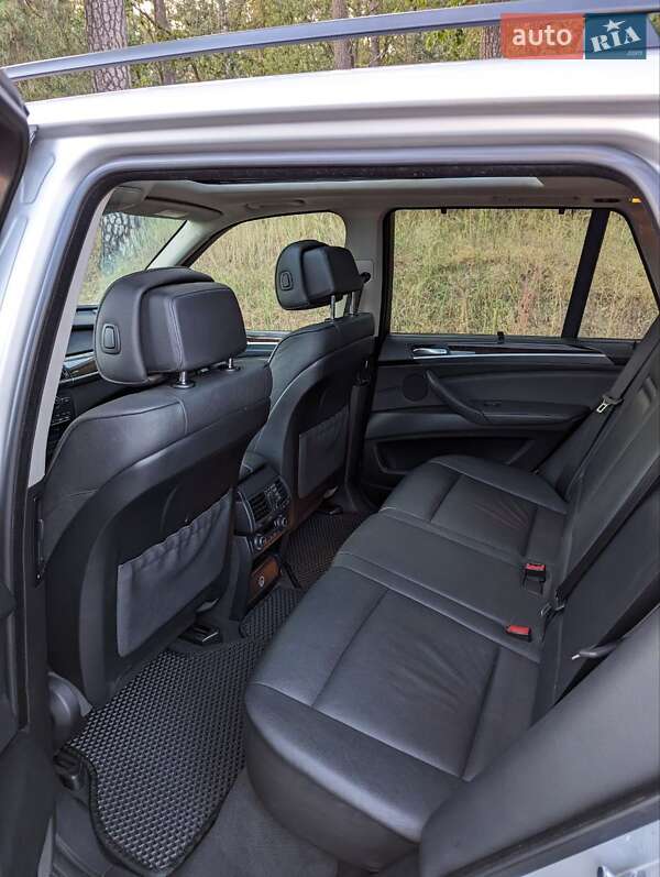 Внедорожник / Кроссовер BMW X5 2009 в Киеве