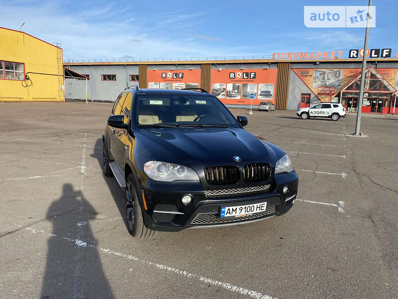 Внедорожник / Кроссовер BMW X5 2011 в Житомире
