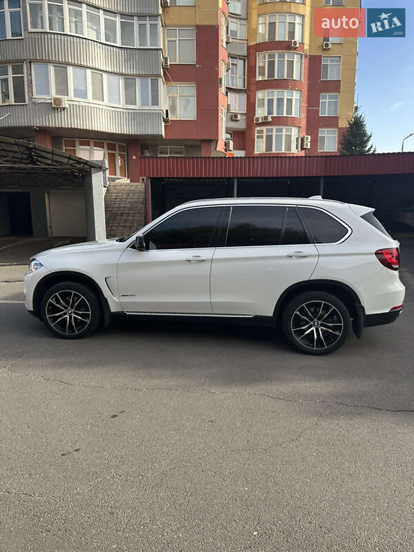 Внедорожник / Кроссовер BMW X5 2015 в Кривом Роге