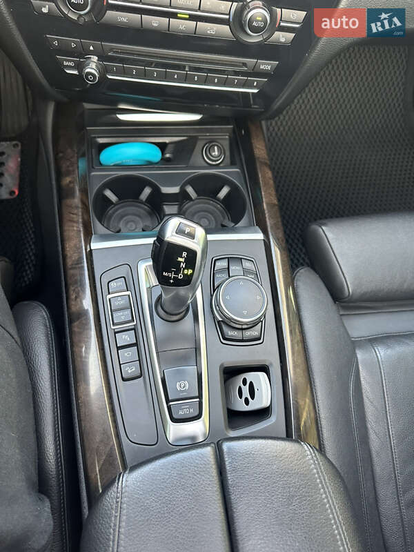 Позашляховик / Кросовер BMW X5 2015 в Кривому Розі