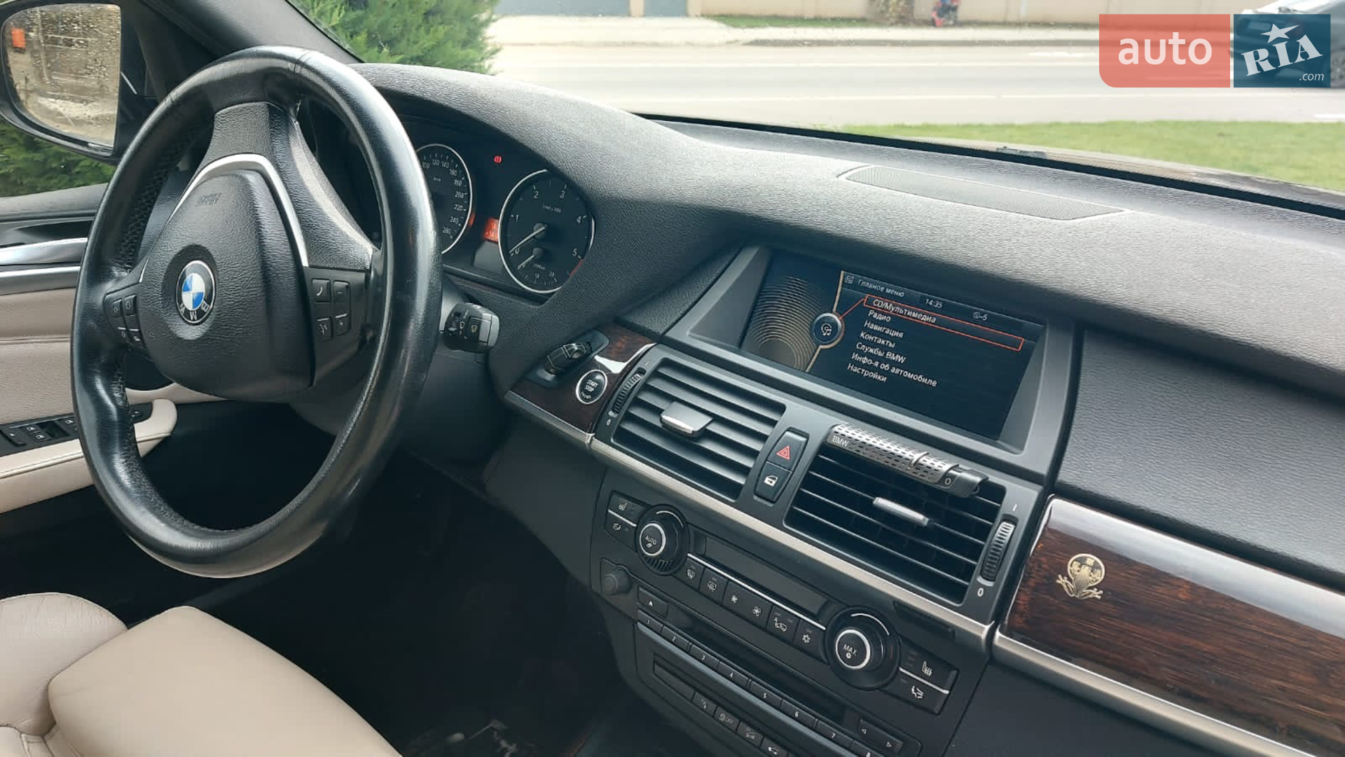 2011 BMW X5 - мініатюра 16