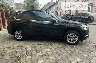 Позашляховик / Кросовер BMW X5 2015 в 