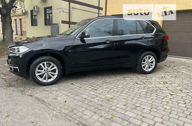 Позашляховик / Кросовер BMW X5 2015 в 