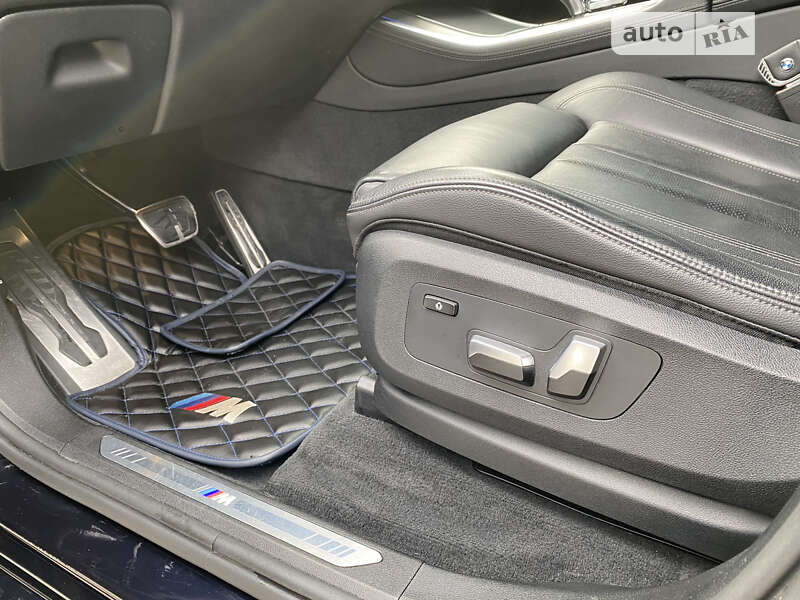 Внедорожник / Кроссовер BMW X5 2019 в Черкассах
