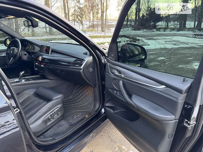 Позашляховик / Кросовер BMW X5 2013 в Києві