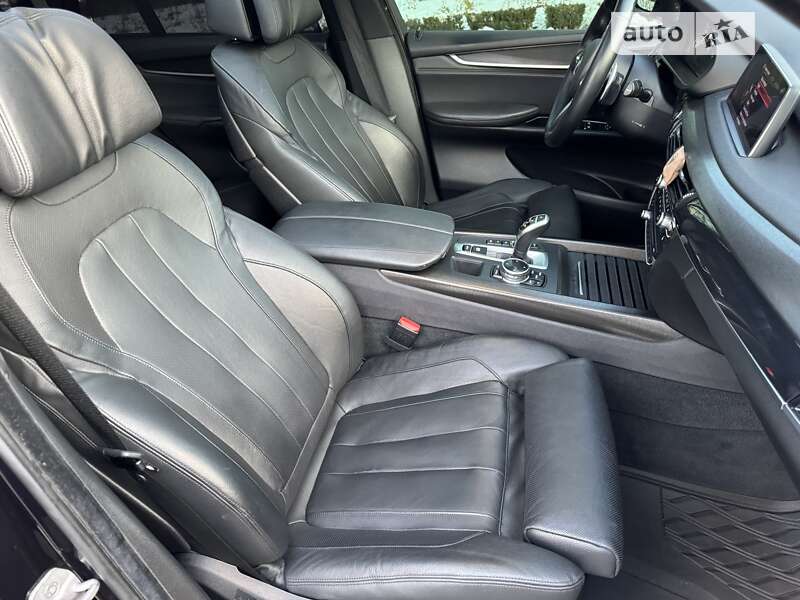 Позашляховик / Кросовер BMW X5 2013 в Києві