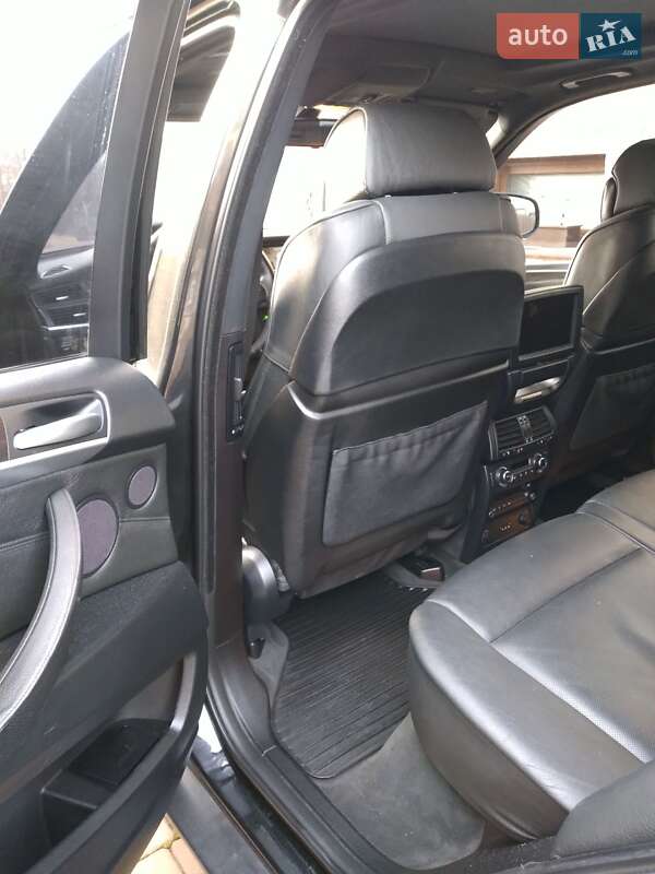 Позашляховик / Кросовер BMW X5 2007 в Тячеві