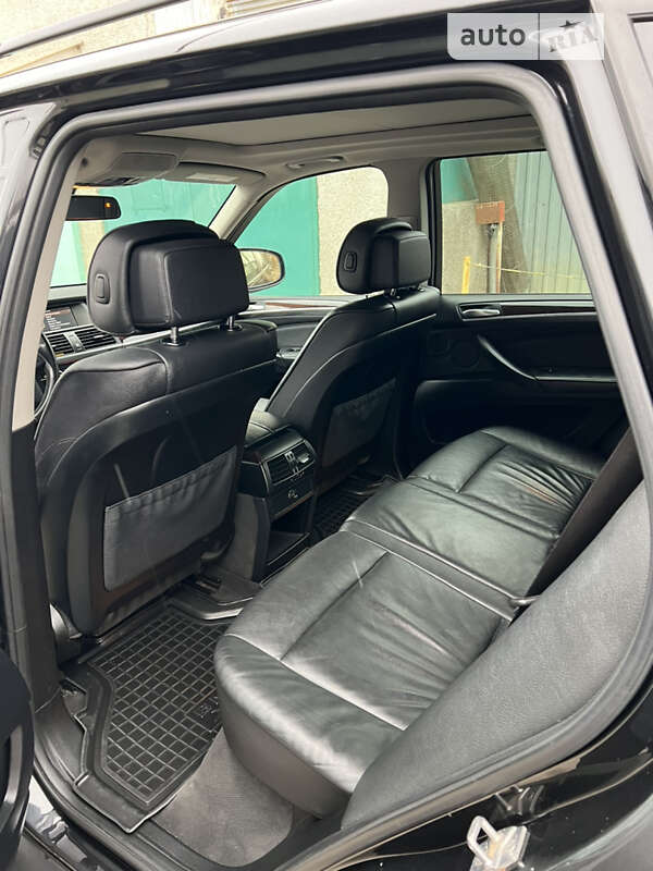 Внедорожник / Кроссовер BMW X5 2010 в Одессе