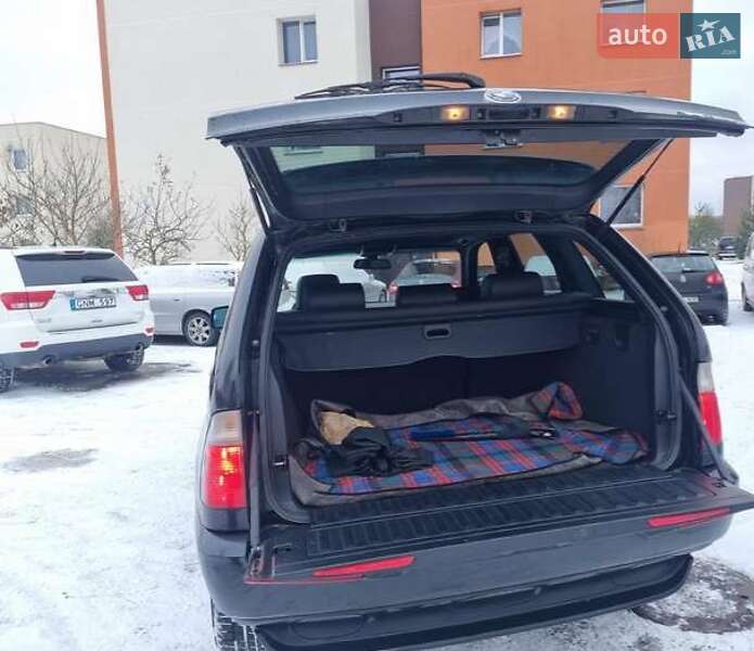 Внедорожник / Кроссовер BMW X5 2002 в Ковеле