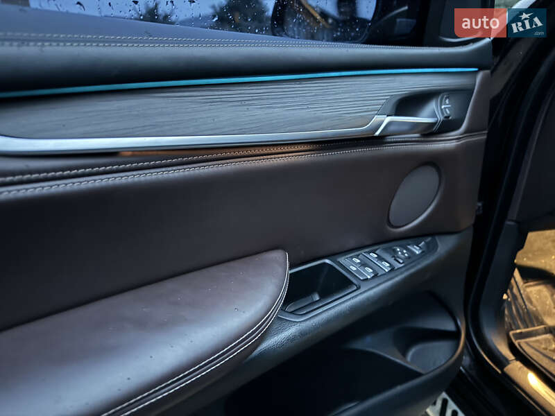 Внедорожник / Кроссовер BMW X5 2014 в Днепре