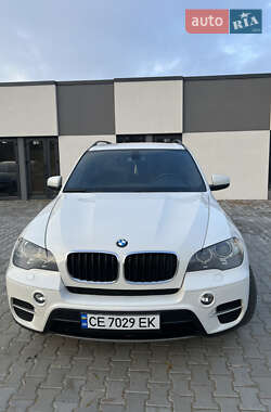 Внедорожник / Кроссовер BMW X5 2011 в Черновцах