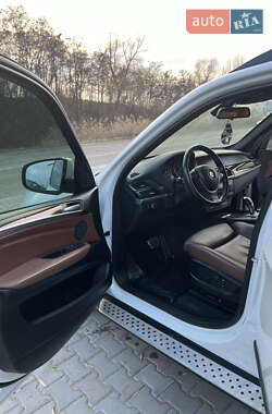 Внедорожник / Кроссовер BMW X5 2011 в Черновцах