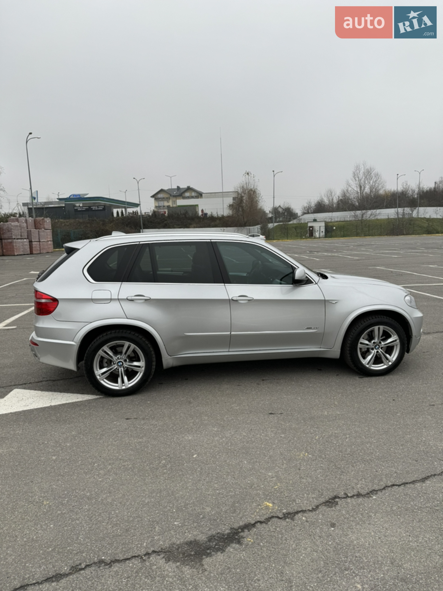 2010 BMW X5 - мініатюра 9