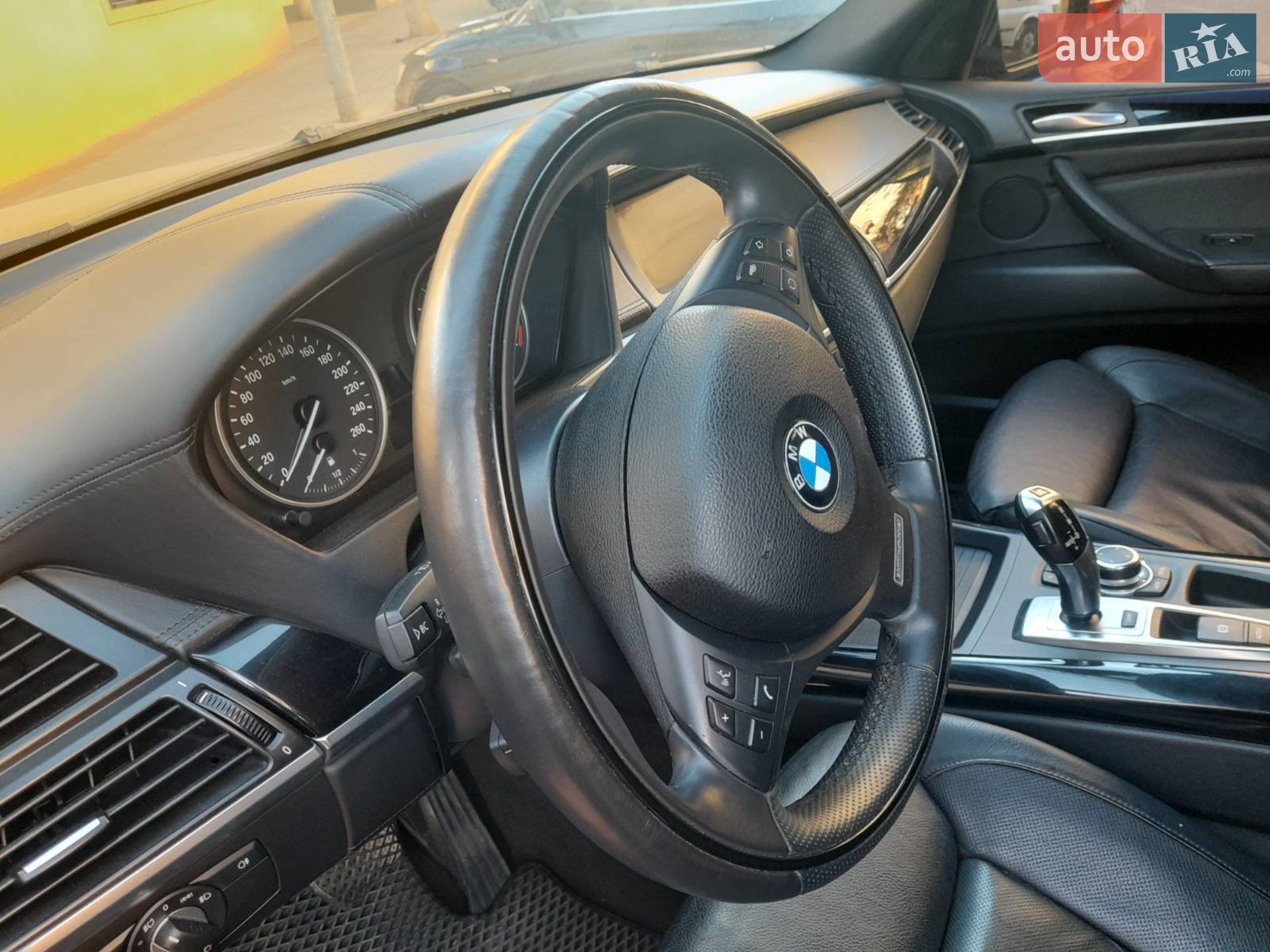 2010 BMW X5 - мініатюра 11