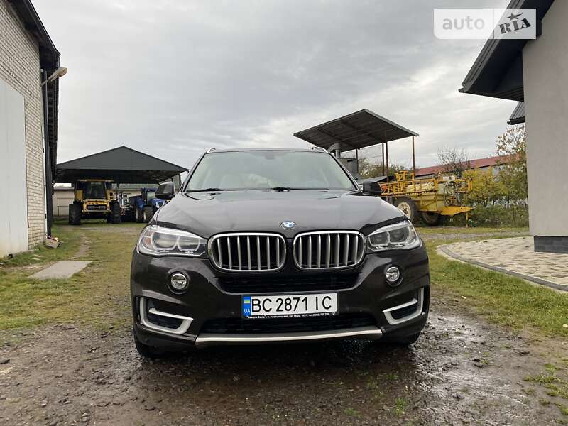 Позашляховик / Кросовер BMW X5 2014 в Городку