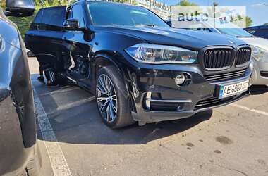 Позашляховик / Кросовер BMW X5 2015 в Дніпрі