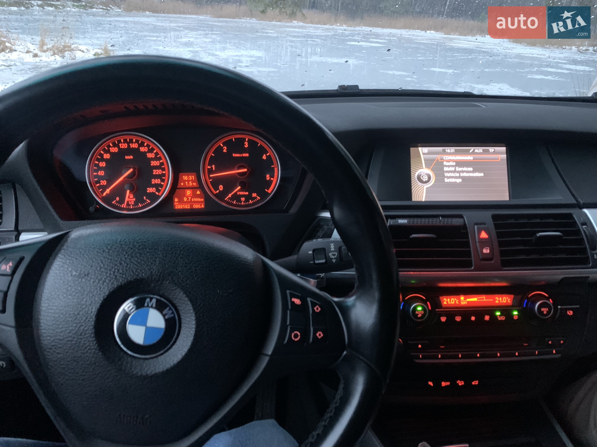2010 BMW X5 - мініатюра 15