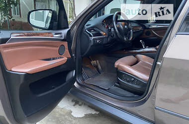 Внедорожник / Кроссовер BMW X5 2012 в Хусте